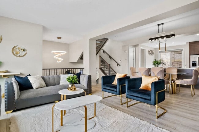 Photo - 125 Evansridge Pl NW Unit ID1303240P