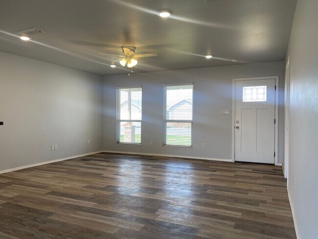 Photo - 3 bed 2 bath in Frenship ISD