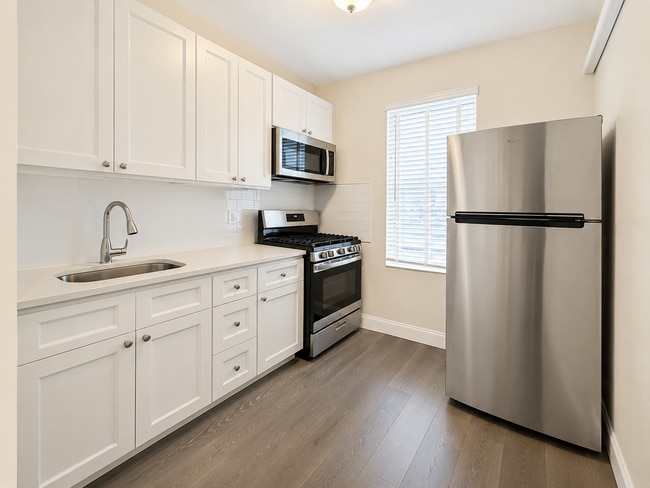 Photo - 2537 14th Pl Unit 2R