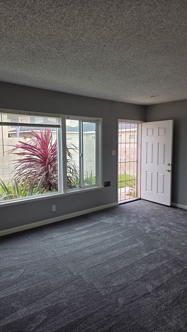 Building Photo - 17030 Woodruff Ave