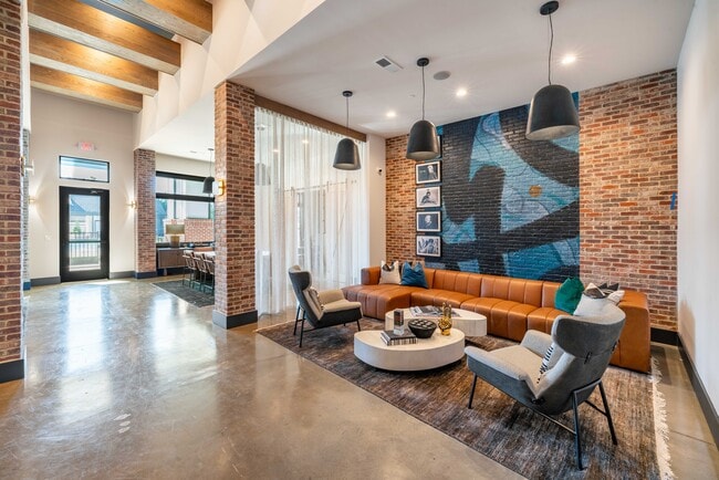 Evolve Huntersville