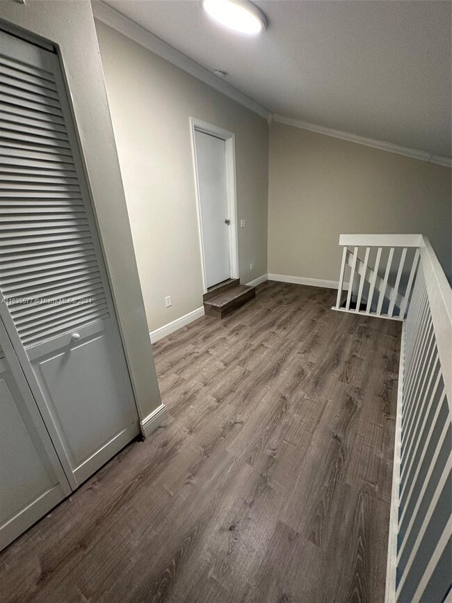 Photo - 1455 Holly Heights Dr