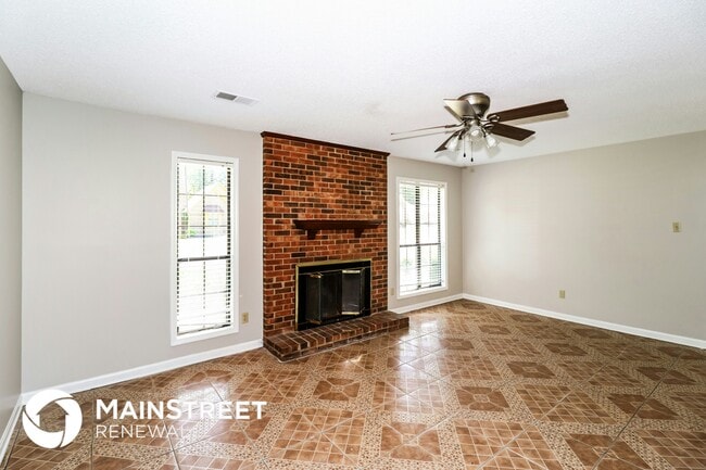 Photo - 4475 Window Dr