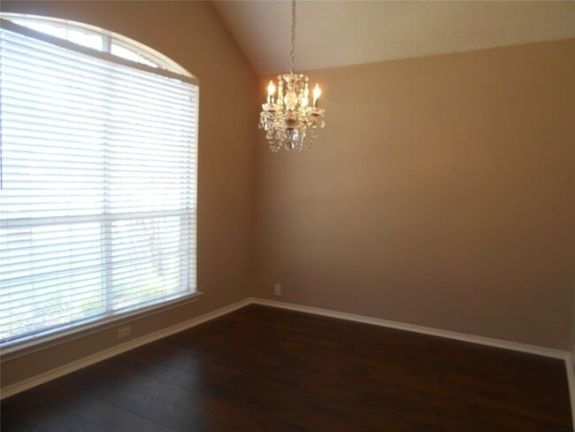 Photo - 4716 Frost Hollow Dr