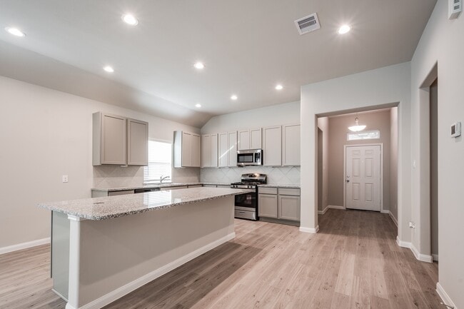 Photo - 3918 Sugardale St