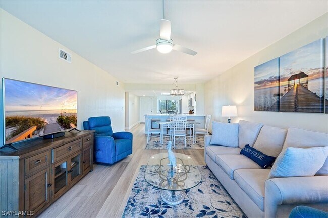 Photo - 15161 Cedarwood Ln Unit 1505