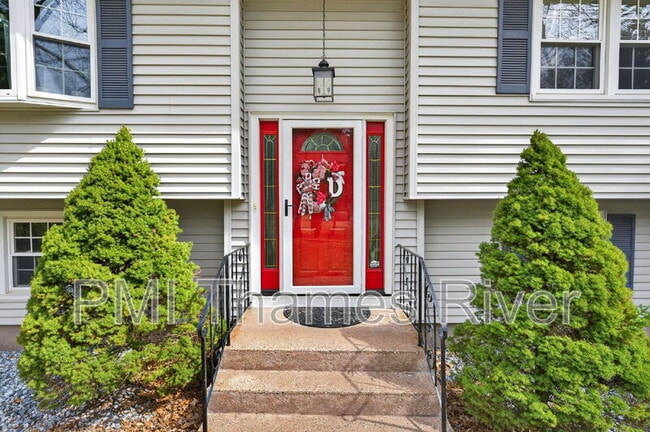 Photo - 74 Hurlburt St