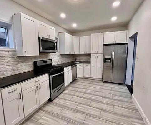 Photo - 2 bedroom in BRONX NY 10463 Unit House