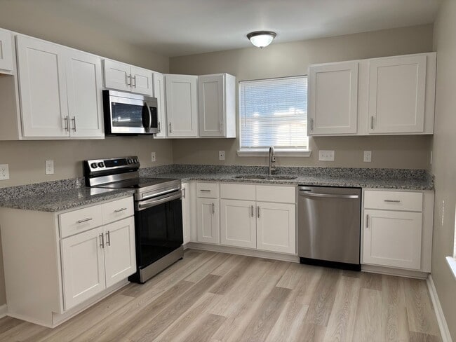 Photo - NEWLY RENOVATED 3 BED, 2 BATH HOME IN HIGH POINT!