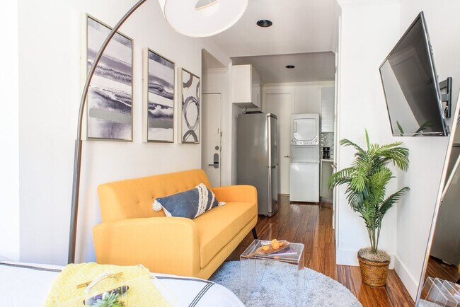 Photo - 241 E 24th St Unit ID1021839P