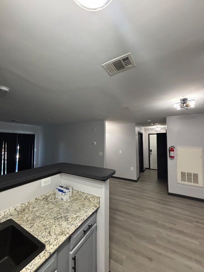 8961 Town Center Cir