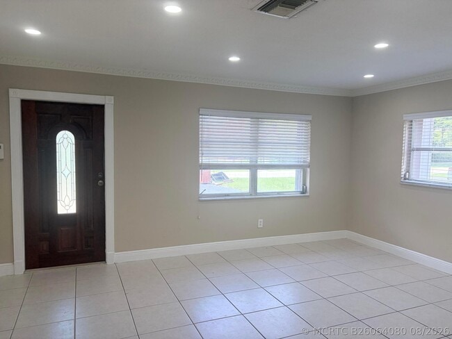 Photo - 7302 Westwood Dr
