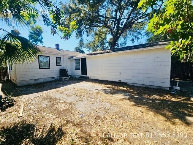 Photo - 535 Paris Ave S