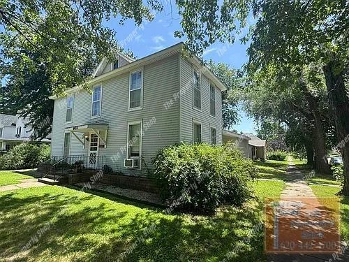 Building Photo - 403 E 11th Ave