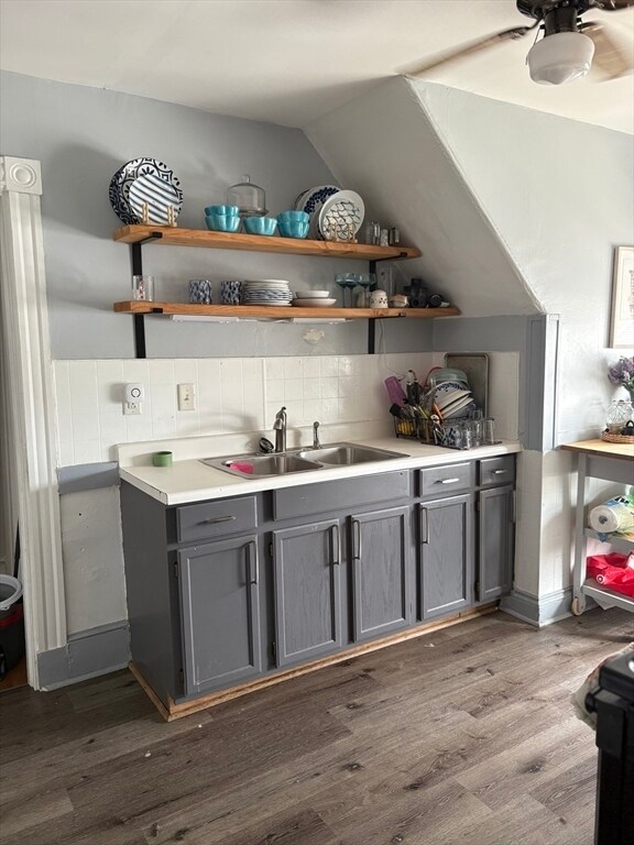 Building Photo - 19 Wolcott St Unit 3