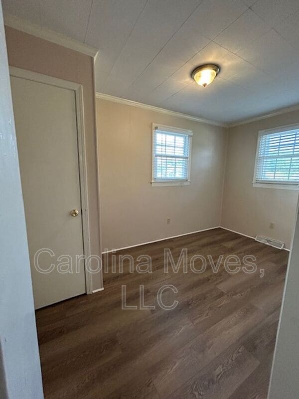 Photo - 114 Lenore Ave