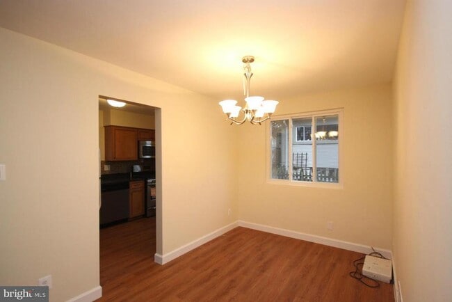 Photo - 1901 N Quebec St Unidad MIDDLE