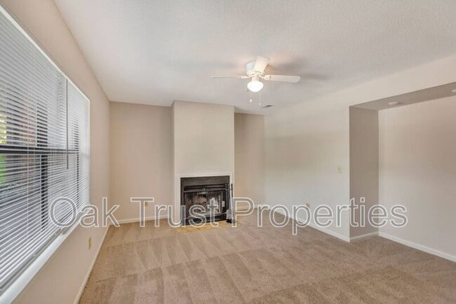 593 Travelers Blvd