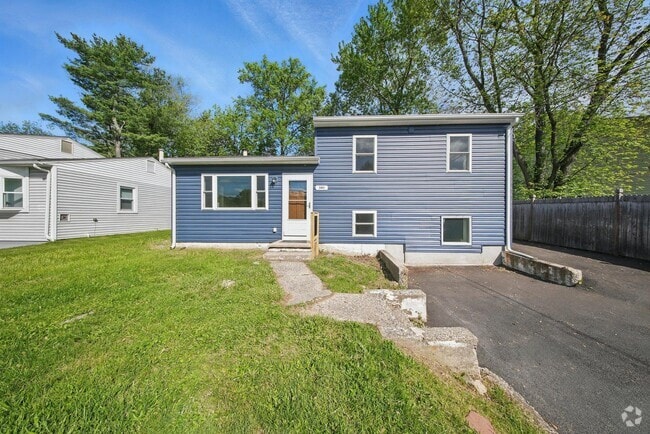 Building Photo - 341 Highland Ave Ext Rental