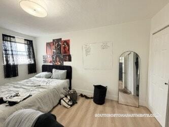 Photo - 740 E 7th St Unit 30