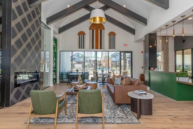 Clubhouse - The Hudson at the Crossroad District