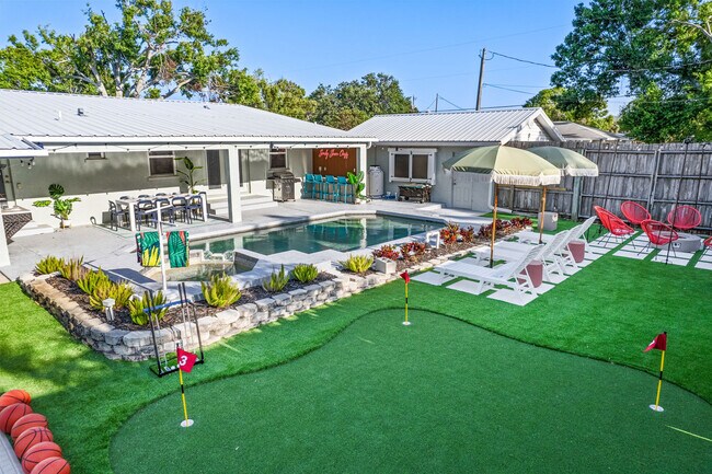 Photo - 210 42nd St W Unit ID1221777P