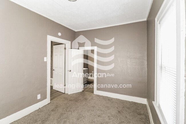 Photo - 831 S Walnut St