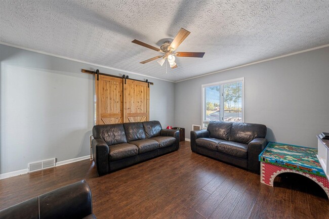 Photo - 5277 Bristow Rd