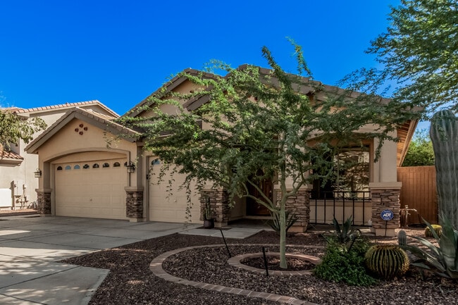 Building Photo - 12617 W Campbell Ave