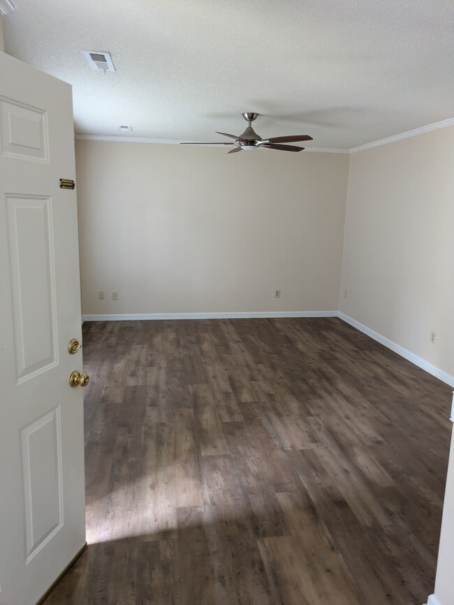 Photo - 4007 Sourgum Ct