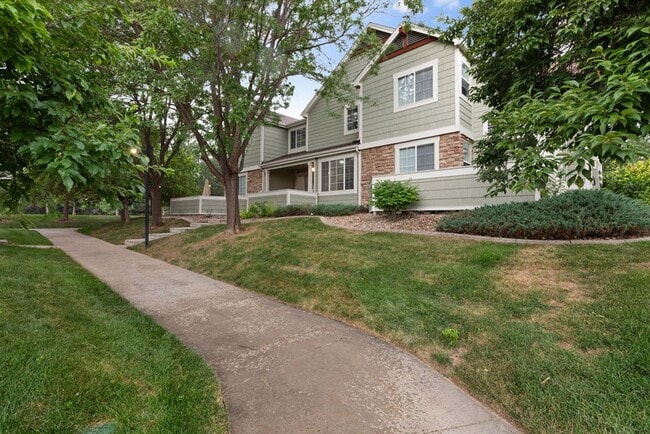 Photo - Spacious 2 Bedroom, 2.5 Bath Townhome in Desirable South Fort Collins