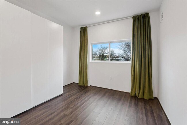 Photo - 1911 N 9th St