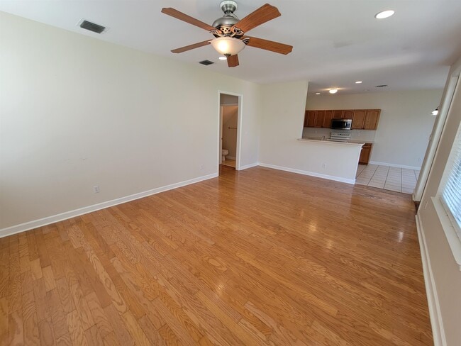 Photo - 4061 Shady View Ln