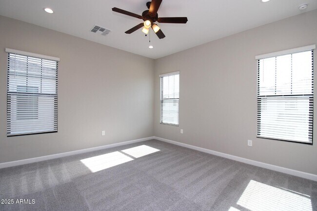 Photo - 4811 E Village Dr