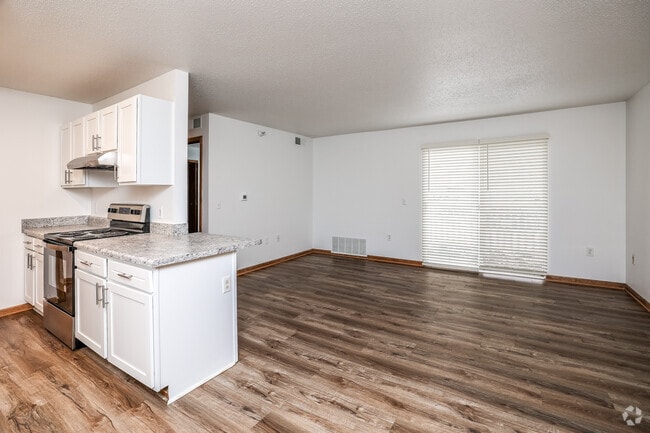 3BR, 2BA - The Oak/1,273 SF