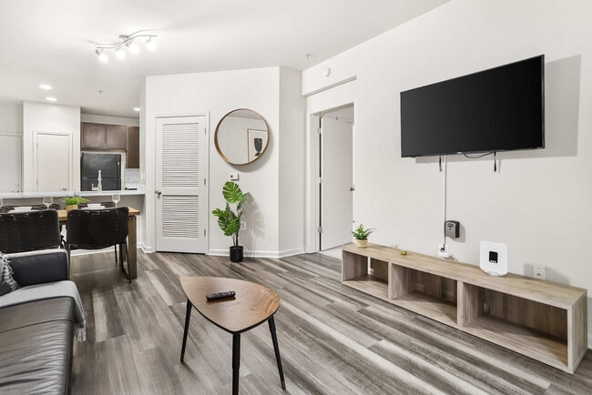 Photo - 305 10th Street South Unidad FL1-ID1048676P