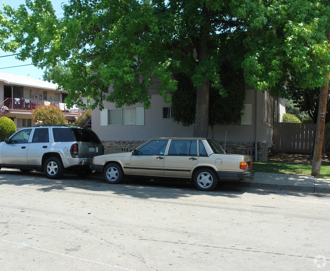 Photo - 1381 Via Dondera