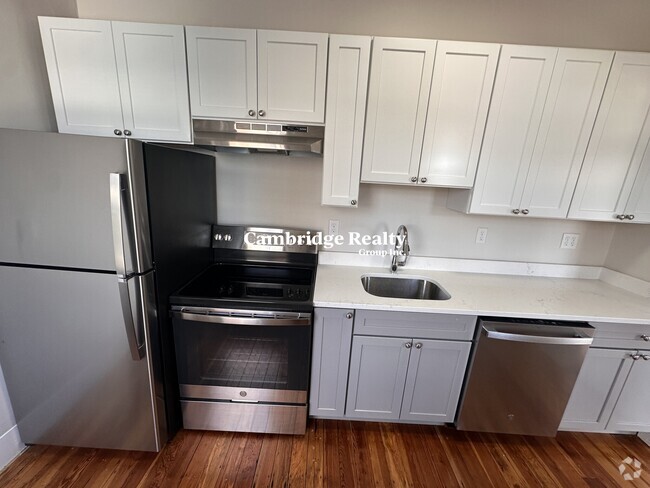 Building Photo - 1033 Massachusetts Ave Unit 502A Rental