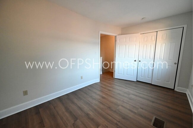 Photo - 710 Legion Dr