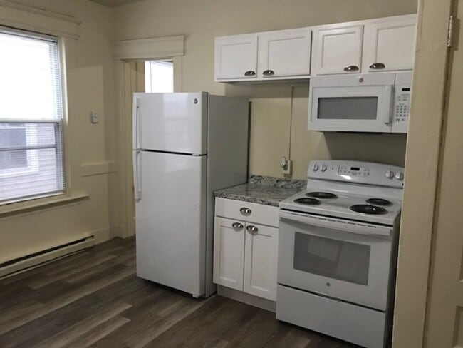 Building Photo - DICKERMAN Unit 2