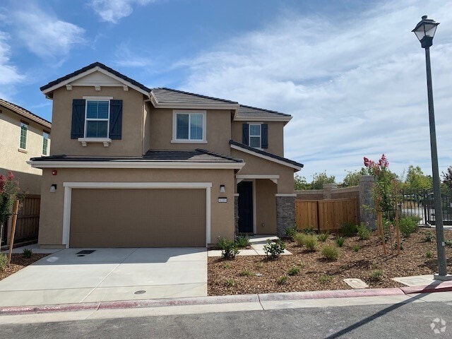 Building Photo - Gated community in Rocklin. Available afte... Rental
