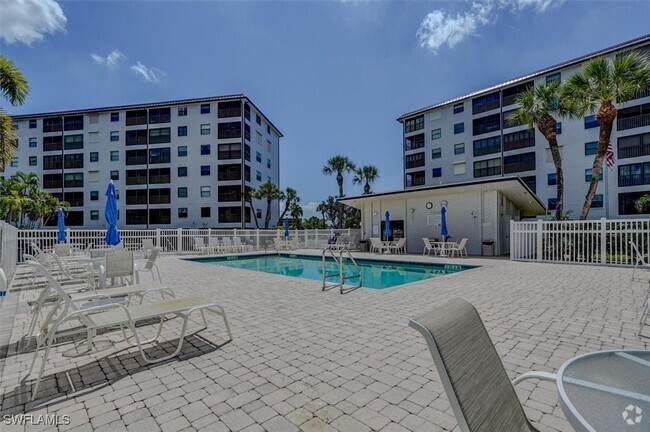 Building Photo - 6897 Estero Blvd Unit 115 Rental