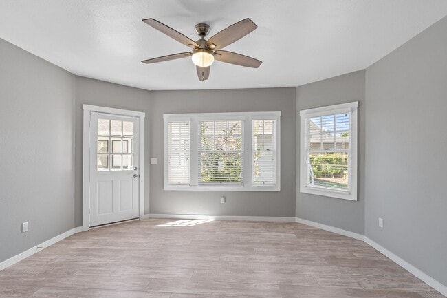 Photo - 547 Randolph St Unit A