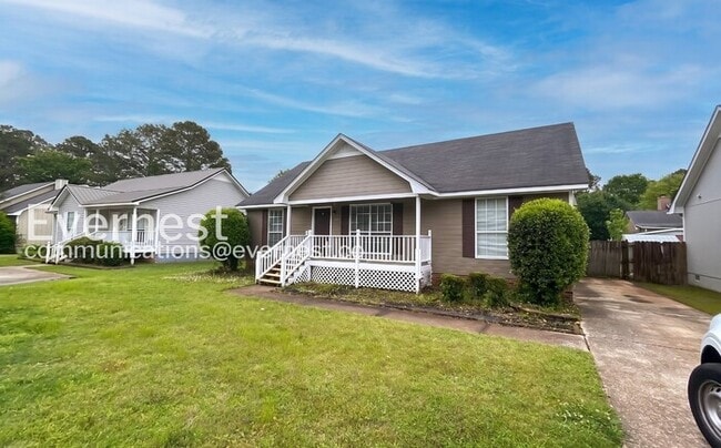 Building Photo - 6825 Brittany Pl