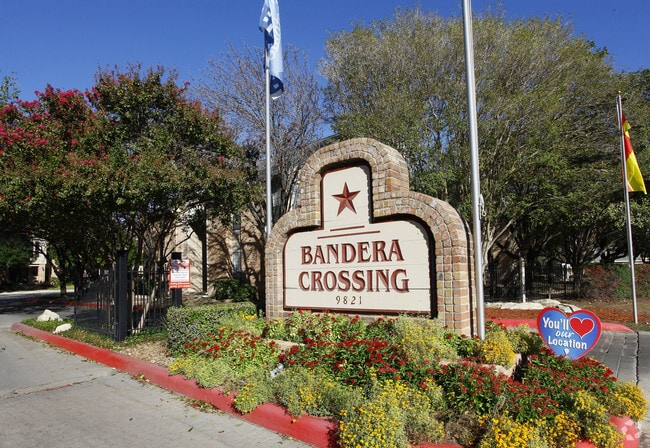 Bandera Crossing - Bandera Crossing