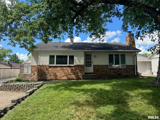 Building Photo - 413 30th Ave W Rental