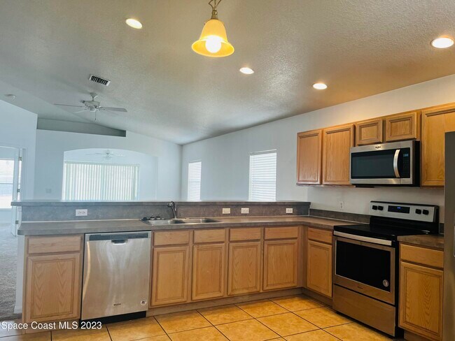 Photo - 838 Macon Dr