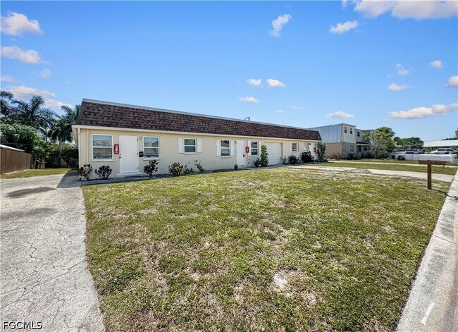 Photo - 6617 Warwick Cir