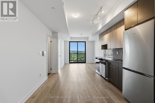 Photo - 2075 Lakeshore Rd. Unit 2607