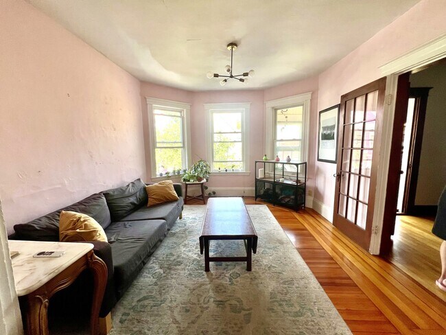 48 Gold Star Rd Unit 1